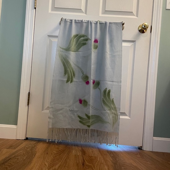 Cashmere scarf with Hand Screened Thistle Design - Picture 2 of 5